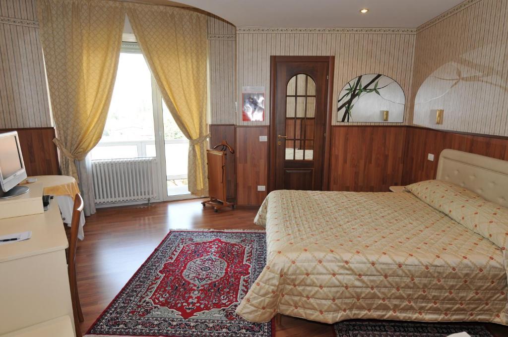 Hotel Fossati Triuggio Bilik gambar